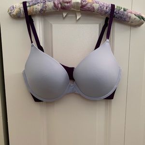 PINK Victoria’s Secret bra 34c